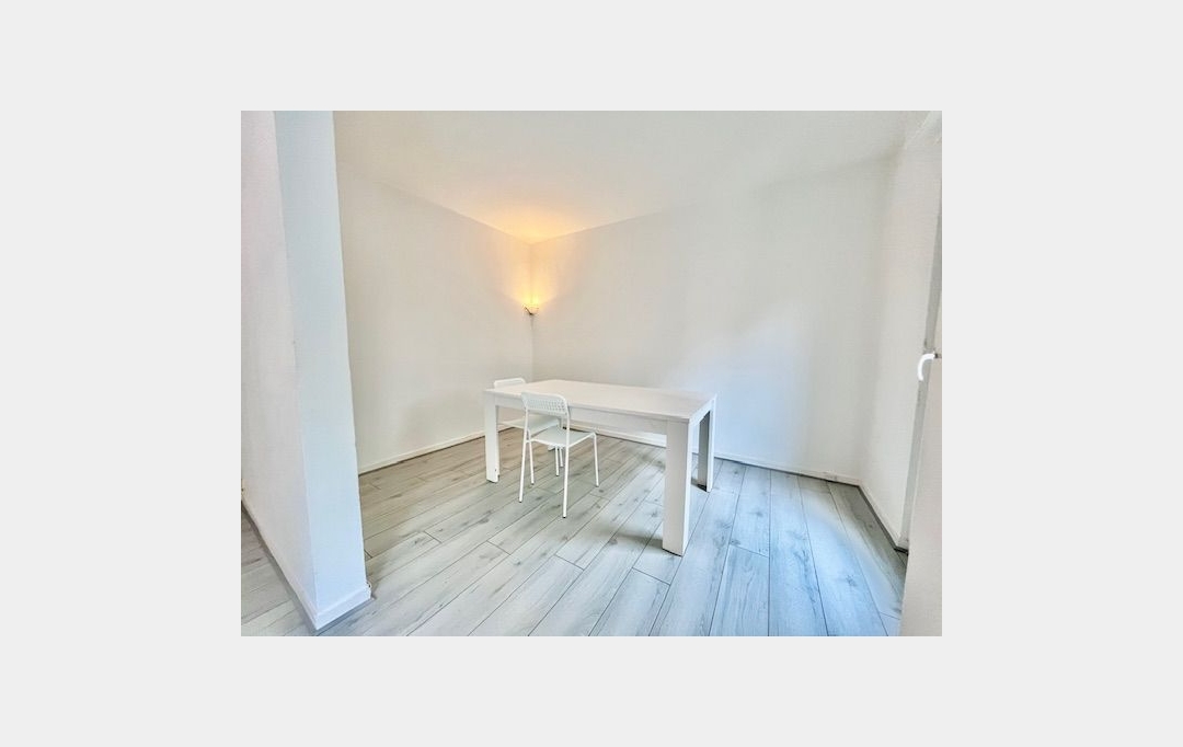 Agence Cosi : Appartement | TROYES (10000) | 74 m2 | 690 € 