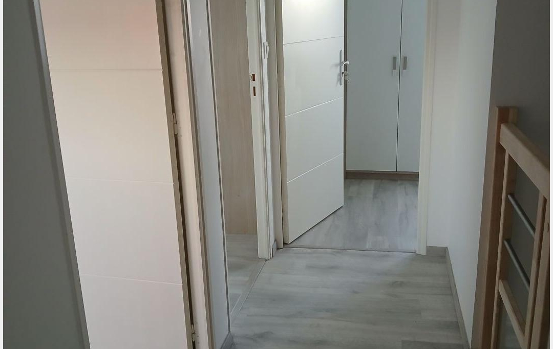 Agence Cosi : Maison / Villa | SAINT-LYE (10180) | 70 m2 | 950 € 