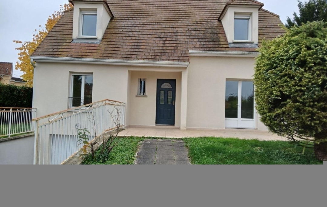 Agence Cosi : Maison / Villa | SAINTE-SAVINE (10300) | 140 m2 | 1 415 € 