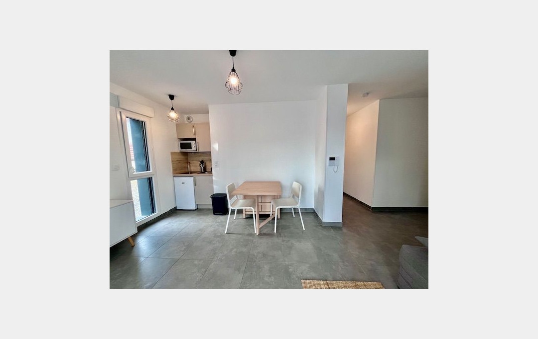 Agence Cosi : Appartement | TROYES (10000) | 23 m2 | 440 € 