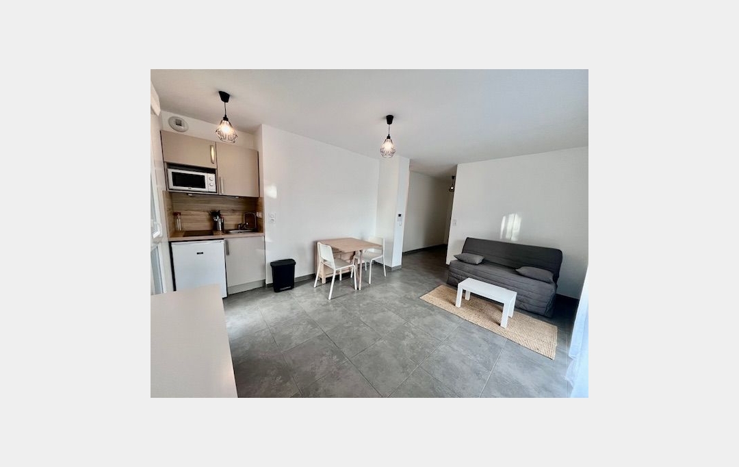 Agence Cosi : Appartement | TROYES (10000) | 23 m2 | 440 € 