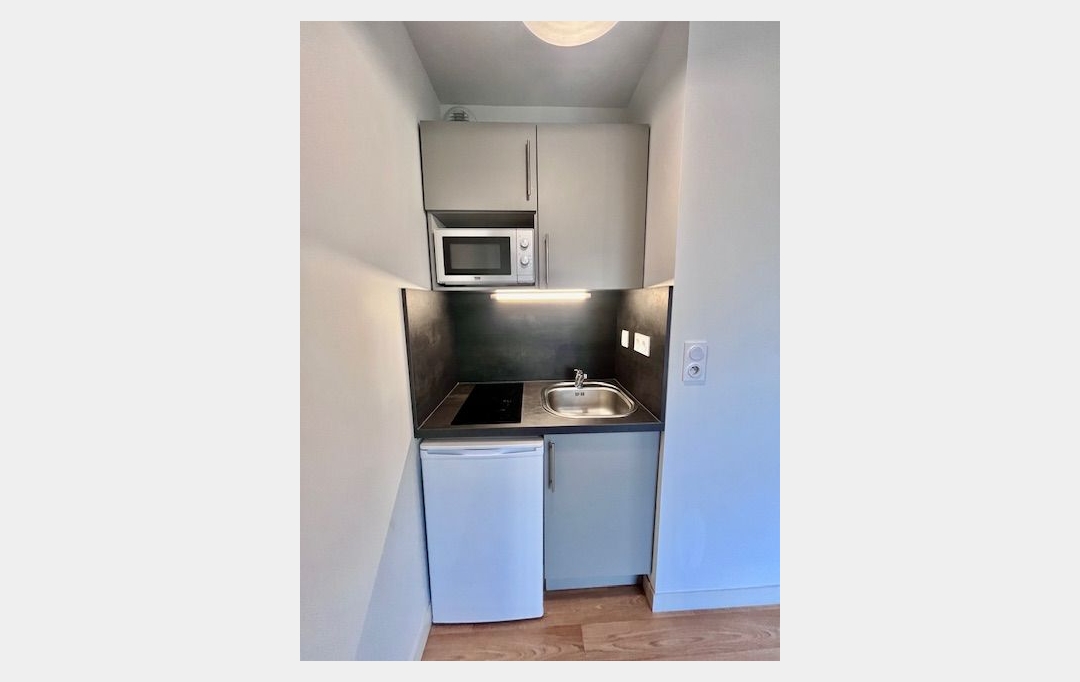 Agence Cosi : Appartement | TROYES (10000) | 21 m2 | 281 € 