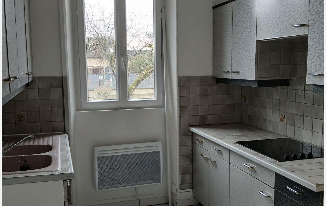 Agence Cosi : Appartement | TROYES (10000) | 39 m2 | 445 € 