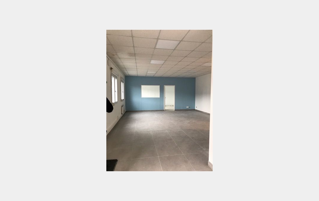 Agence Cosi : Local / Bureau | BARBEREY-SAINT-SULPICE (10600) | 110 m2 | 960 € 
