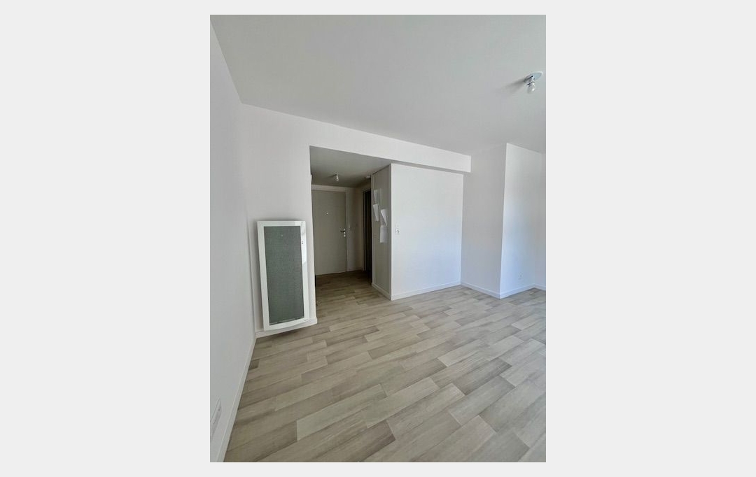 Agence Cosi : Appartement | TROYES (10000) | 23 m2 | 450 € 
