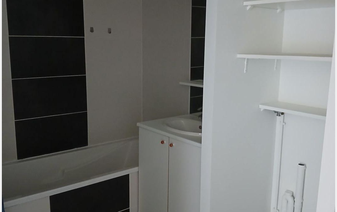 Agence Cosi : Appartement | SAINT-ANDRE-LES-VERGERS (10120) | 48 m2 | 595 € 