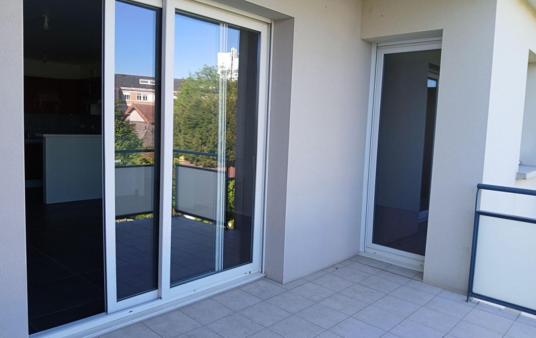 Agence Cosi : Appartement | SAINT-ANDRE-LES-VERGERS (10120) | 48 m2 | 595 € 