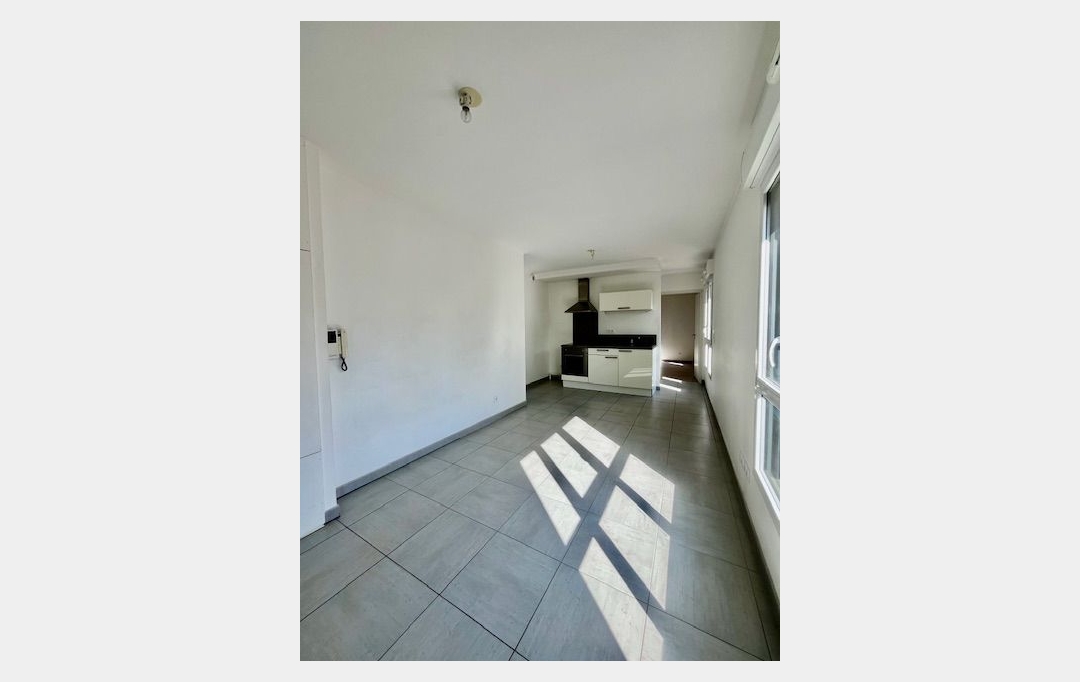 Agence Cosi : Appartement | TROYES (10000) | 42 m2 | 494 € 