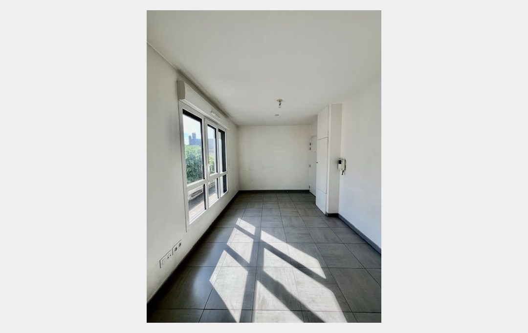 Agence Cosi : Appartement | TROYES (10000) | 42 m2 | 494 € 