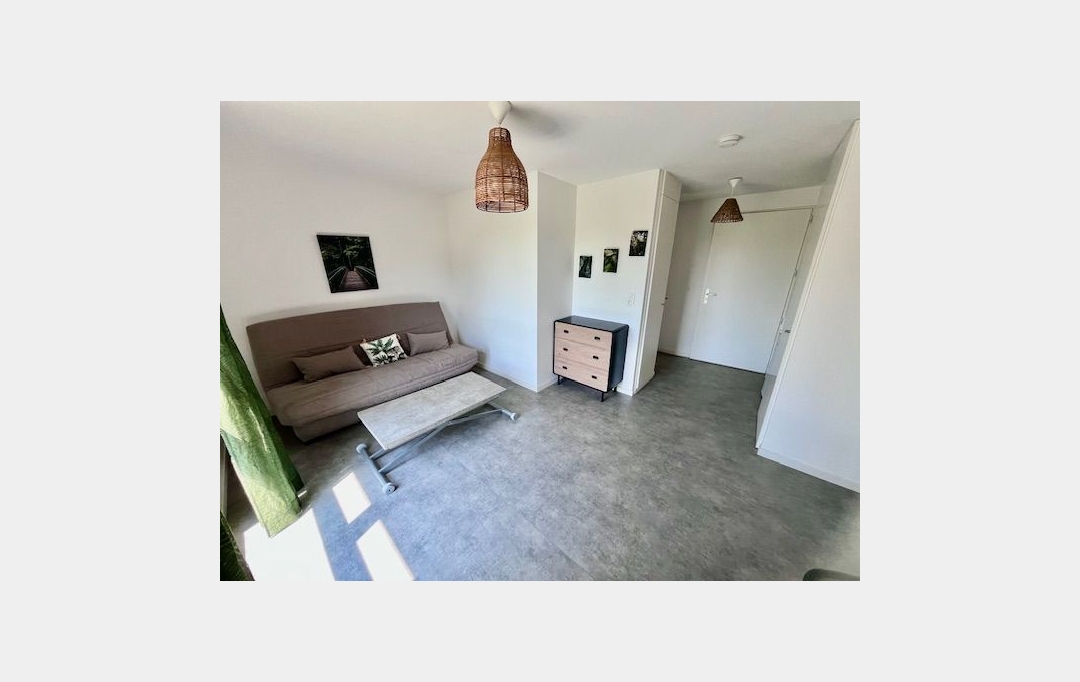 Agence Cosi : Appartement | TROYES (10000) | 23 m2 | 440 € 