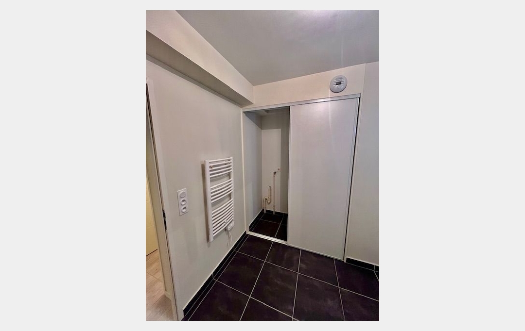 Agence Cosi : Appartement | TROYES (10000) | 42 m2 | 428 € 