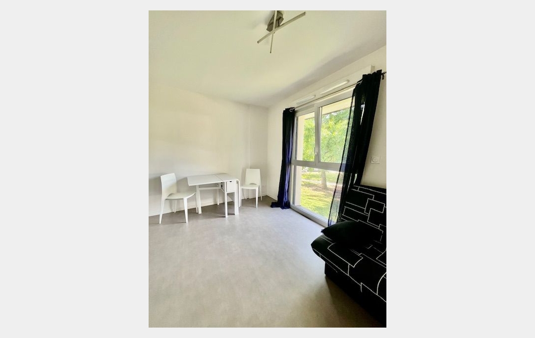 Agence Cosi : Appartement | TROYES (10000) | 21 m2 | 420 € 