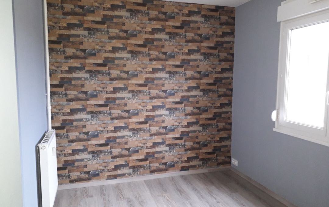 Agence Cosi : Appartement | LA CHAPELLE-SAINT-LUC (10600) | 60 m2 | 671 € 