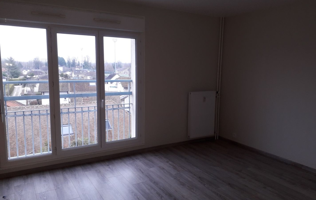 Agence Cosi : Appartement | LA CHAPELLE-SAINT-LUC (10600) | 60 m2 | 671 € 