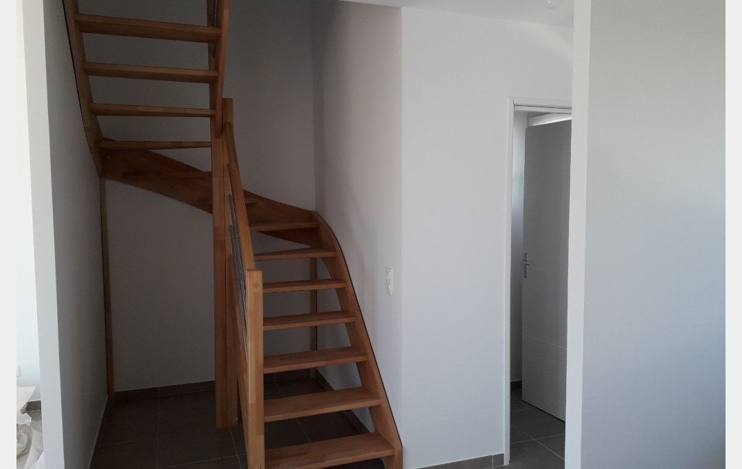 Agence Cosi : Maison / Villa | SAINT-LYE (10180) | 81 m2 | 900 &euro; 