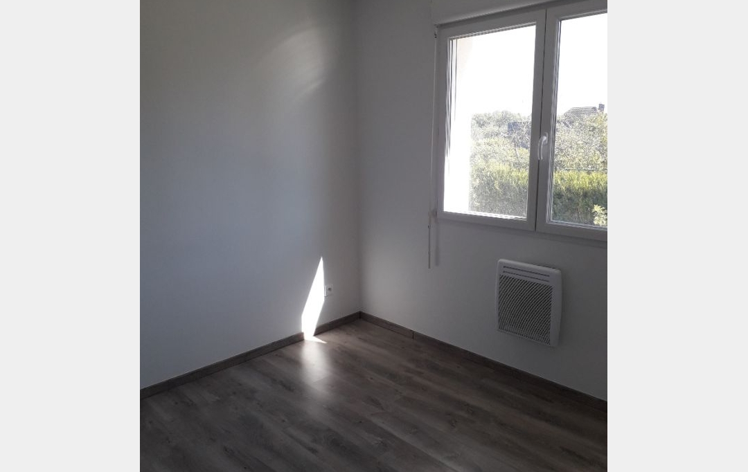 Agence Cosi : Maison / Villa | SAINT-LYE (10180) | 81 m2 | 900 &euro; 