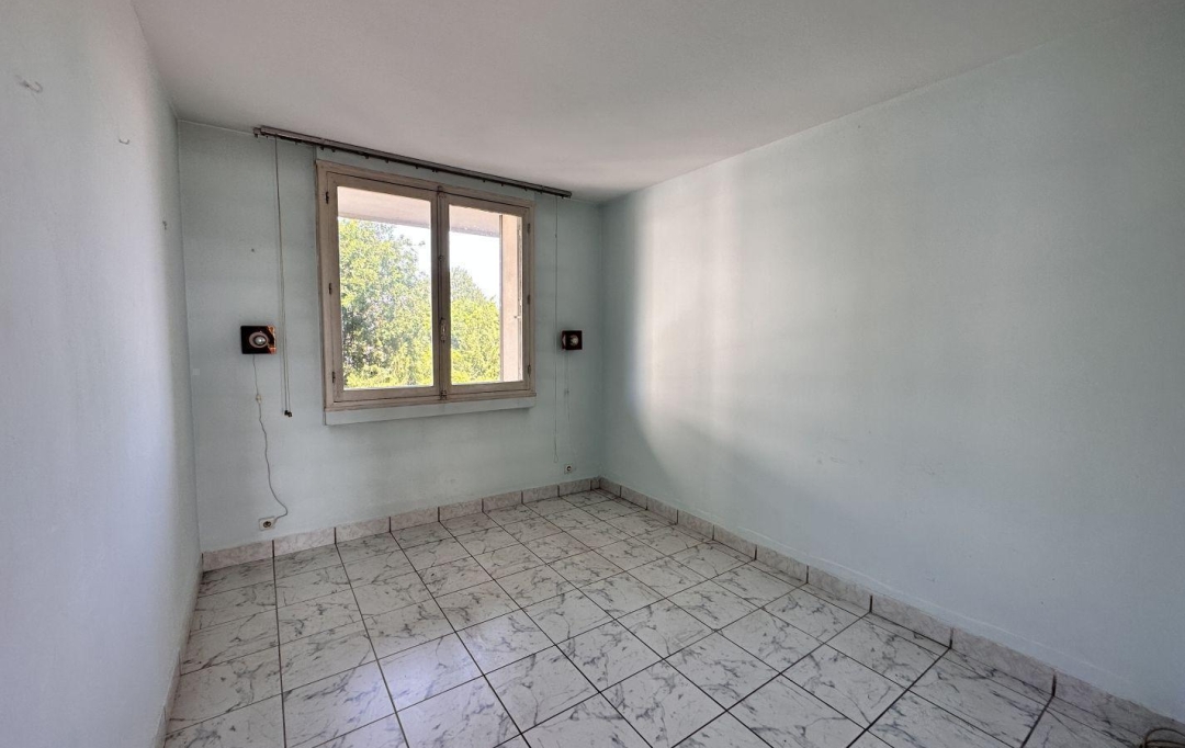 Agence Cosi : Appartement | TROYES (10000) | 93 m2 | 88 000 € 