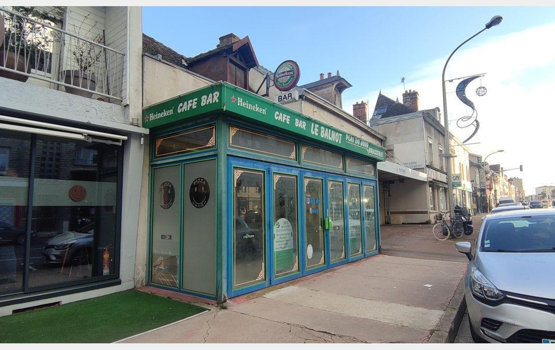 Agence Cosi : Building | TROYES (10000) | 198 m2 | 129 600 € 