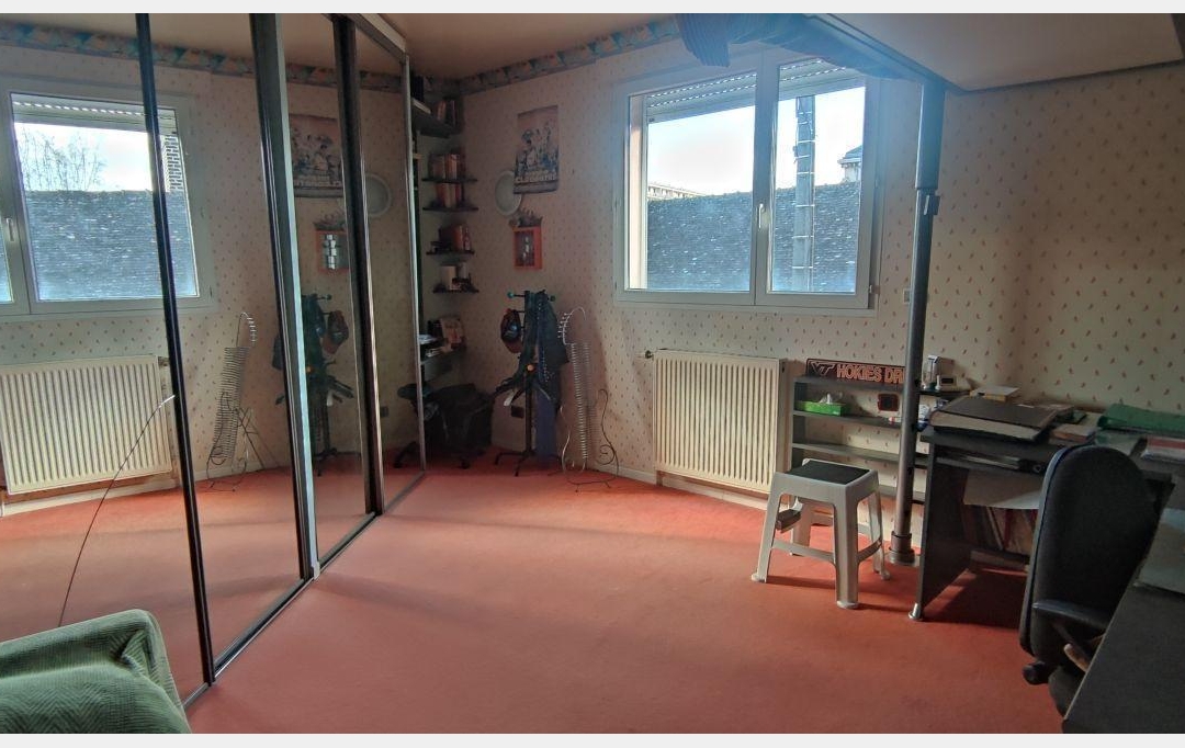 Agence Cosi : Maison / Villa | TROYES (10000) | 300 m2 | 320 000 € 