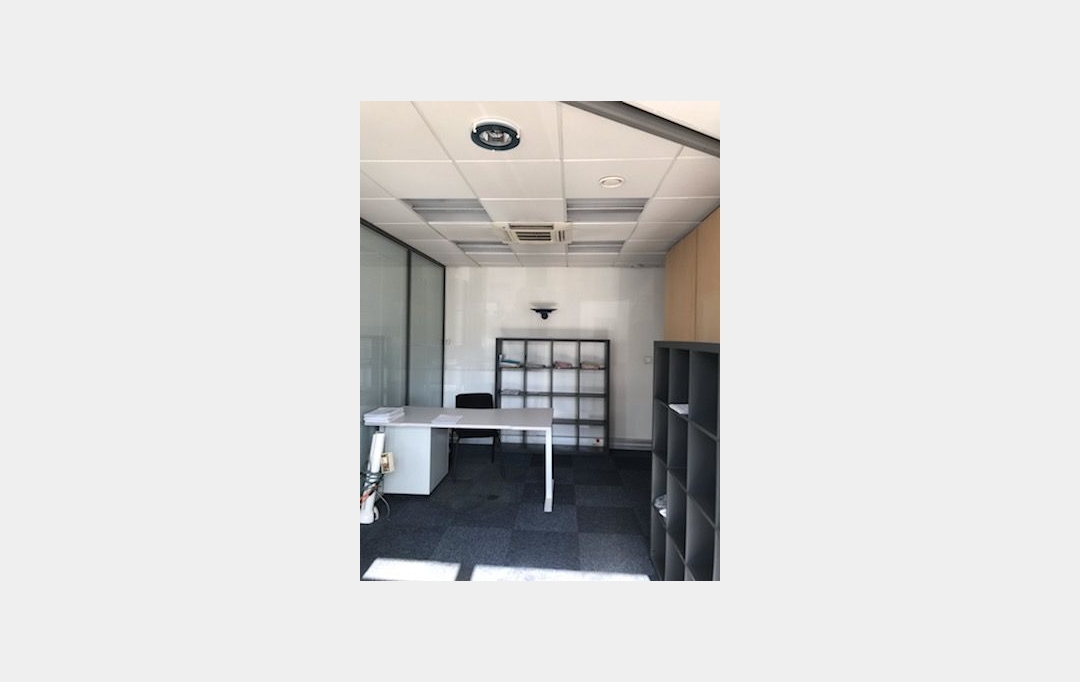 Agence Cosi : Commerces | SAINT-ANDRE-LES-VERGERS (10120) | 110 m2 | 172 800 € 