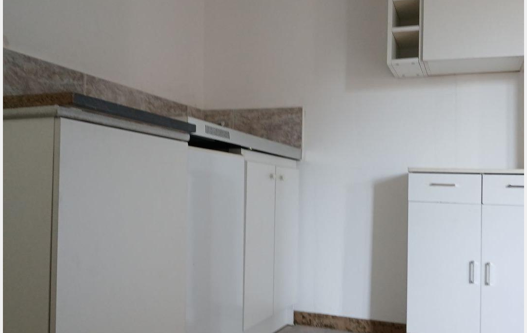 Agence Cosi : Immeuble | ARCIS-SUR-AUBE (10700) | 60 m2 | 87 200 € 