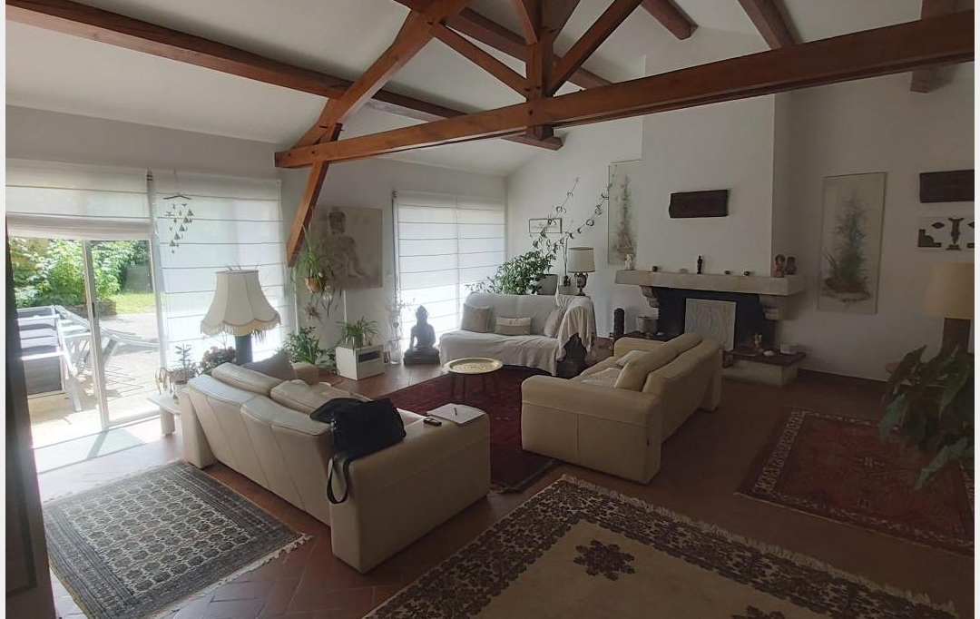 Agence Cosi : Maison / Villa | VENDEUVRE-SUR-BARSE (10140) | 298 m2 | 424 000 € 