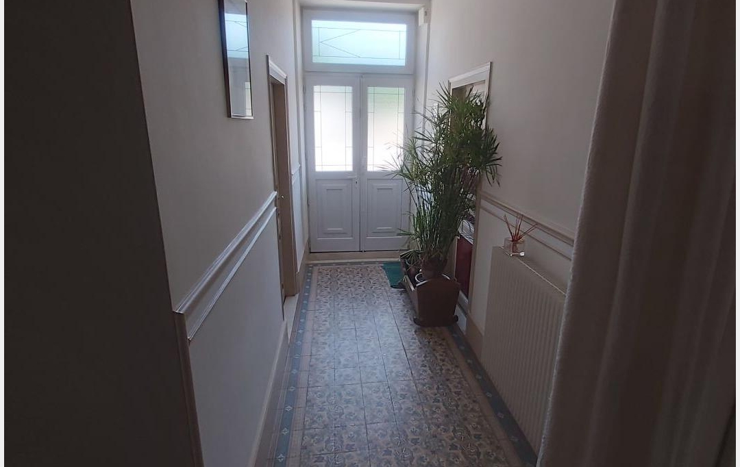 Agence Cosi : Maison / Villa | VENDEUVRE-SUR-BARSE (10140) | 298 m2 | 424 000 € 