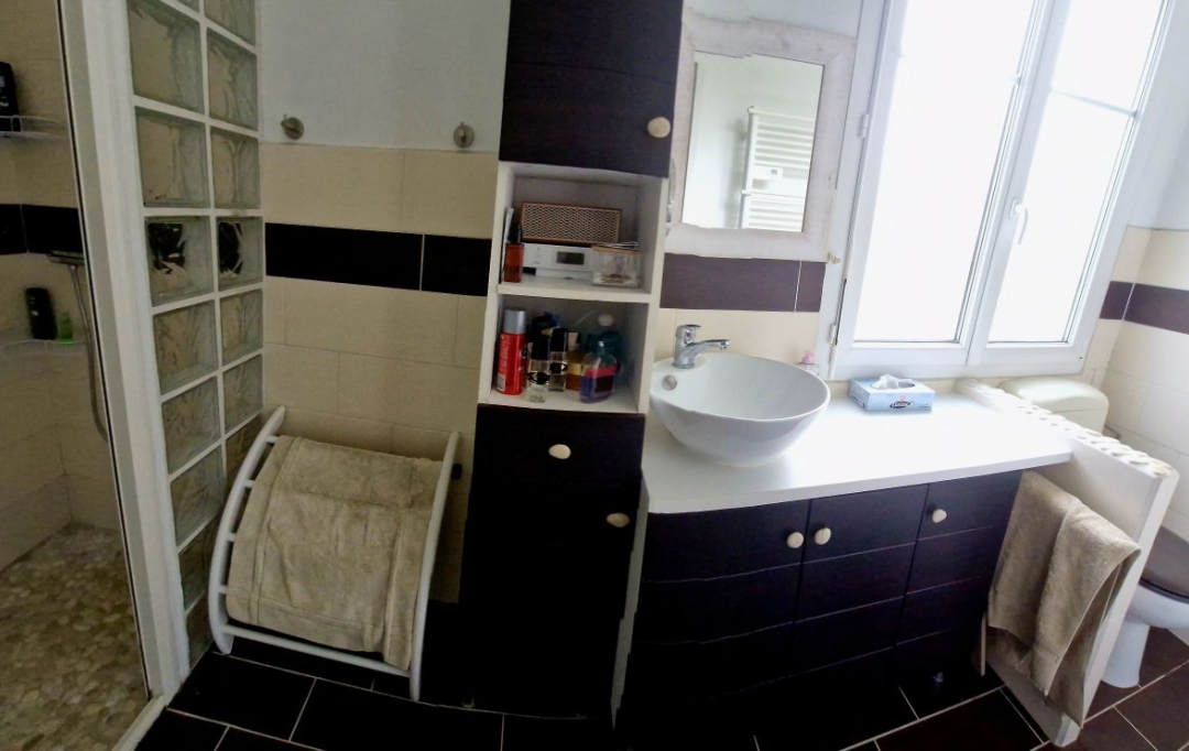 Agence Cosi : Maison / Villa | PONT-SAINTE-MARIE (10150) | 111 m2 | 220 000 € 