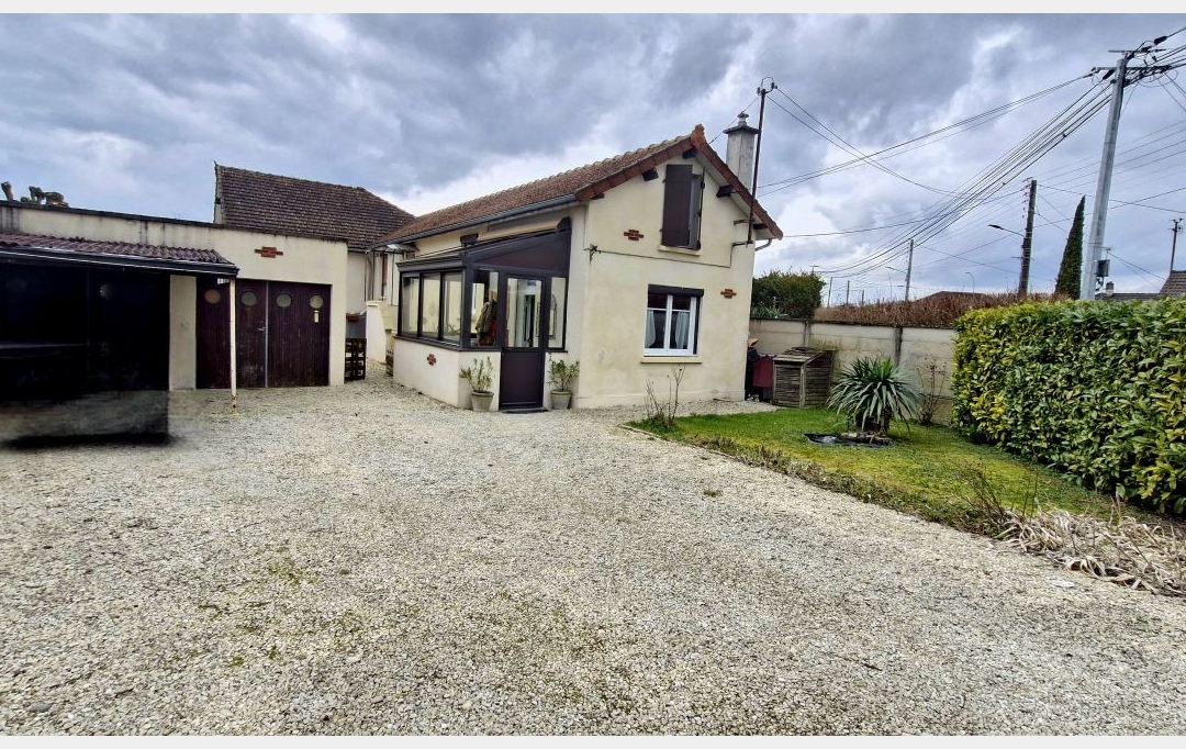 Agence Cosi : Maison / Villa | PONT-SAINTE-MARIE (10150) | 111 m2 | 220 000 € 