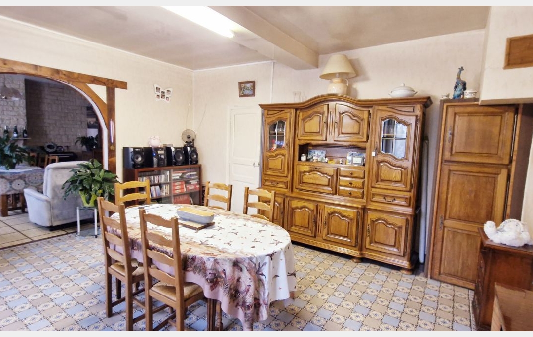 Agence Cosi : Maison / Villa | SAINT-SATURNIN (51260) | 173 m2 | 155 000 € 