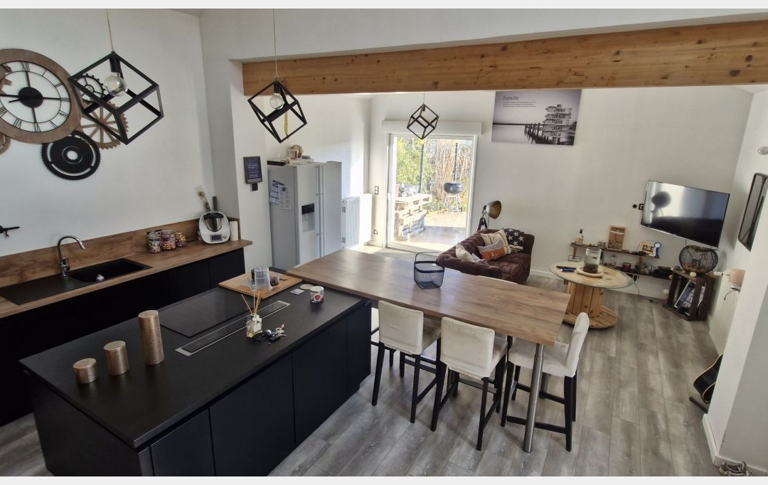 Agence Cosi : Maison / Villa | LUSIGNY-SUR-BARSE (10270) | 129 m2 | 250 000 € 