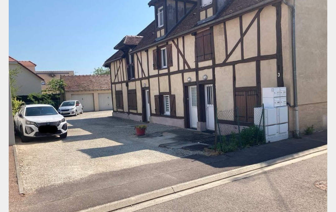 Agence Cosi : Appartement | LES NOES-PRES-TROYES (10420) | 84 m2 | 172 000 € 