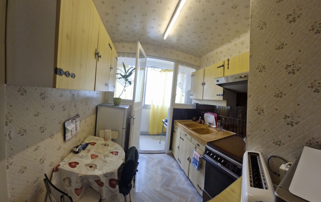 Agence Cosi : Apartment | TROYES (10000) | 76 m2 | 85 000 €  Agence Cosi : Apartment | TROYES (10000) | 76 m2 | 85 000 €