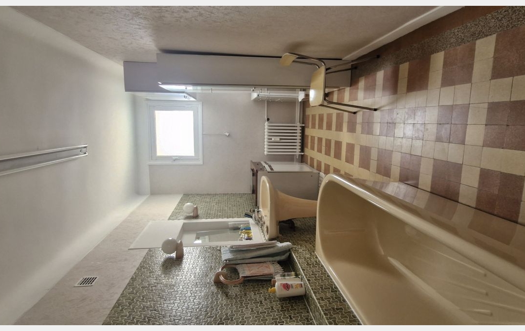 Agence Cosi : Apartment | TROYES (10000) | 76 m2 | 85 000 €  Agence Cosi : Apartment | TROYES (10000) | 76 m2 | 85 000 €