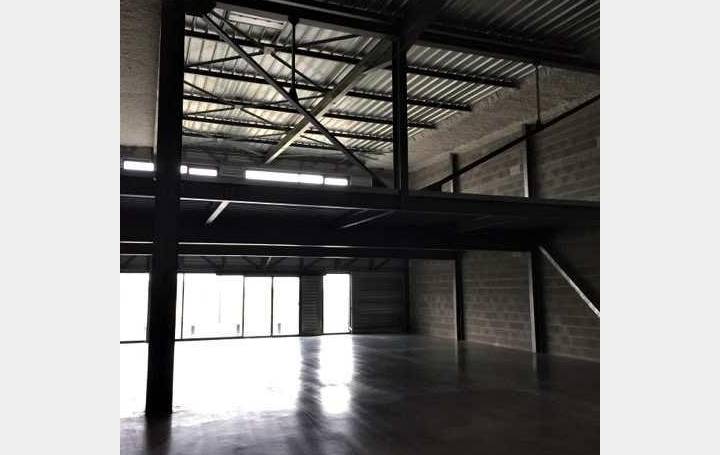 Agence Cosi : Office | ROSIERES-PRES-TROYES (10430) | 450 m2 | 2 500 € 