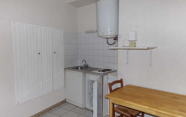 Agence Cosi : Appartement | TROYES (10000) | 18 m2 | 240 € 