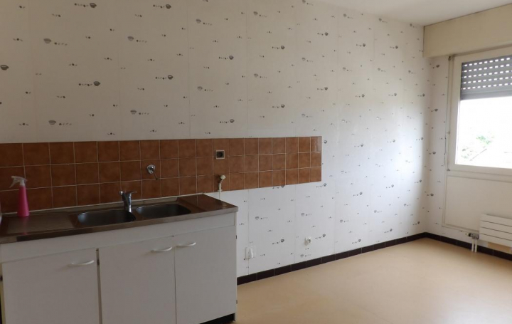 Agence Cosi : Appartement | TROYES (10000) | 110 m2 | 735 € 