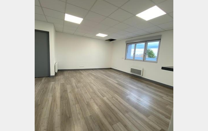 Agence Cosi : Commerces | CRENEY-PRES-TROYES (10150) | 68 m2 | 540 € 