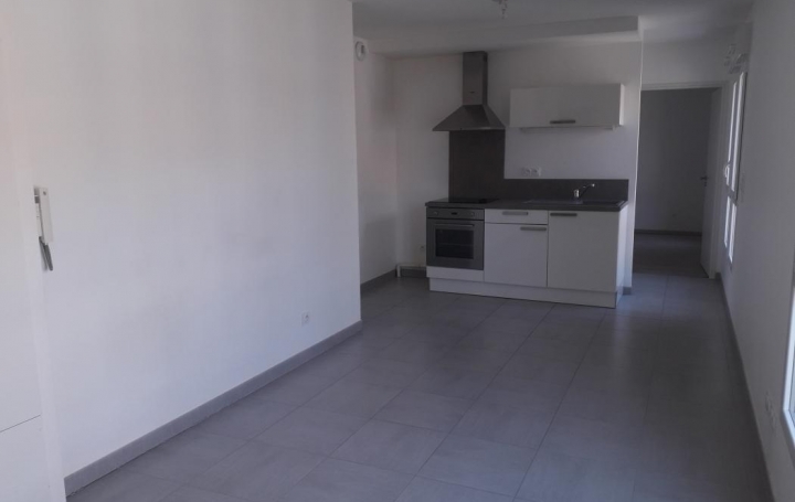 Agence Cosi : Appartement | TROYES (10000) | 42 m2 | 484 € 