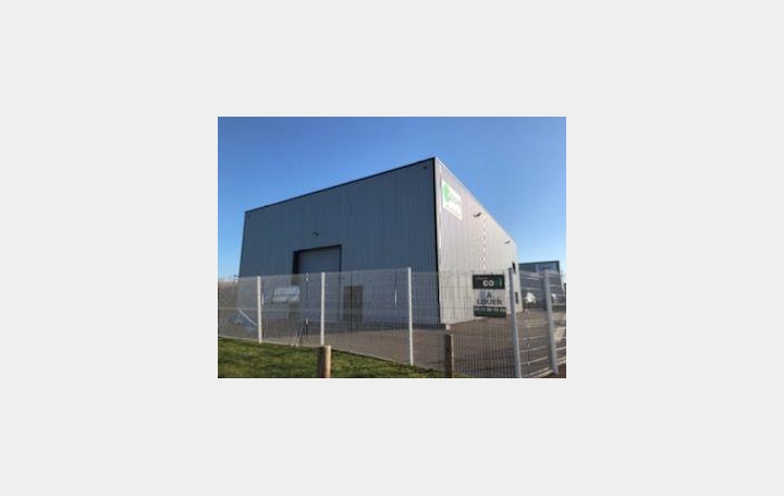  Agence Cosi Commerces | LAVAU (10150) | 396 m2 | 3 000 € 