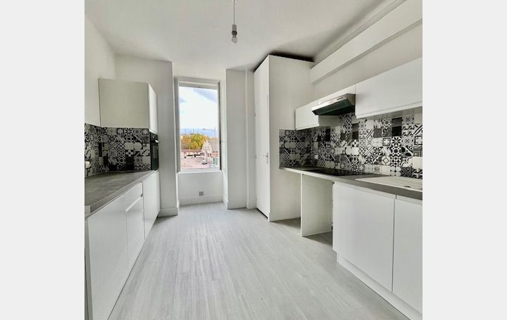 Appartement P2  TROYES  45 m2 570 €  Appartement P2   TROYES  45 m2 570 €