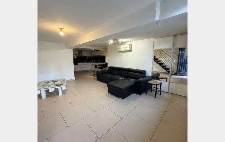 Appartement P2   TROYES  45 m2 545 € 