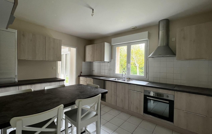 Agence Cosi : Maison / Villa | SAINT-JULIEN-LES-VILLAS (10800) | 150 m2 | 355 000 € 