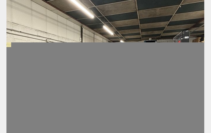 Local d'activité LA CHAPELLE-SAINT-LUC 965 m2 745 500 € Local d'activité LA CHAPELLE-SAINT-LUC 965 m2 745 500 €
