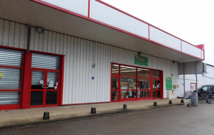 Agence Cosi : Commercial | PONT-SAINTE-MARIE (10150) | 280 m2 | 100 000 € 